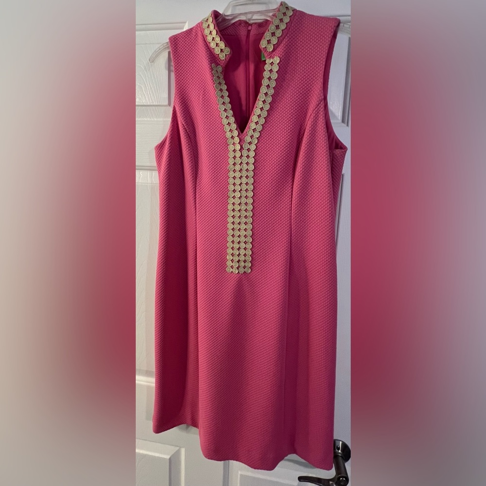 Pappagallo Pink and Gold Sheath Dress in EUC Size 8